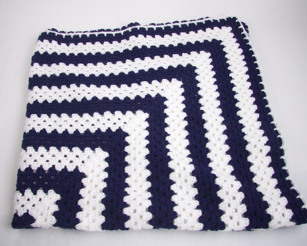 Vintage Crochet Afghan Blanket / Rug Navy and White