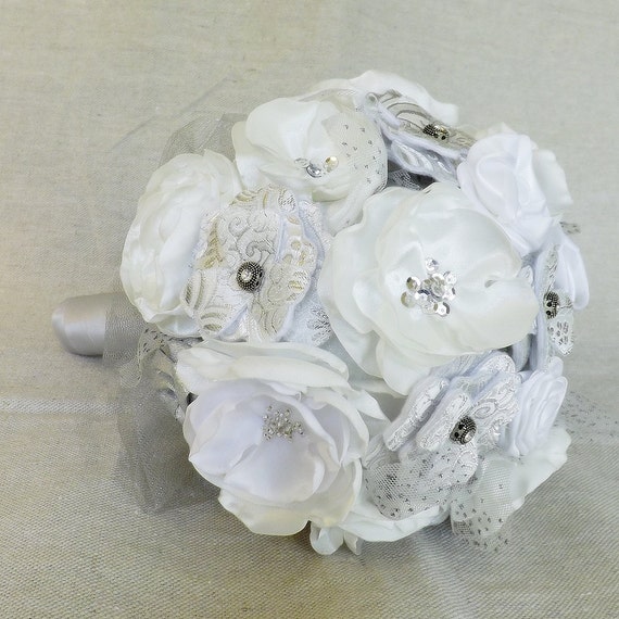 Elegant Bouquet in White and Silver
