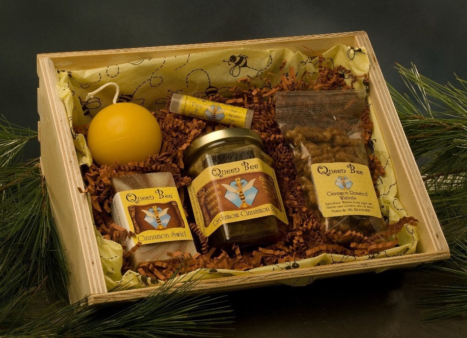 Cardamom Cinnamon Honey gift basket by queen bee honey