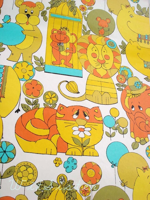 MOD 60s Kids Vintage Animal Wallpaper Psychedelic Circus