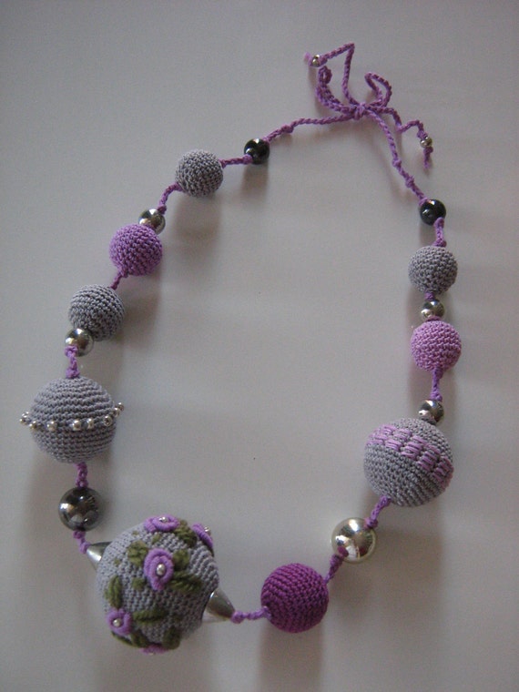 Crochet jewelry - Monami