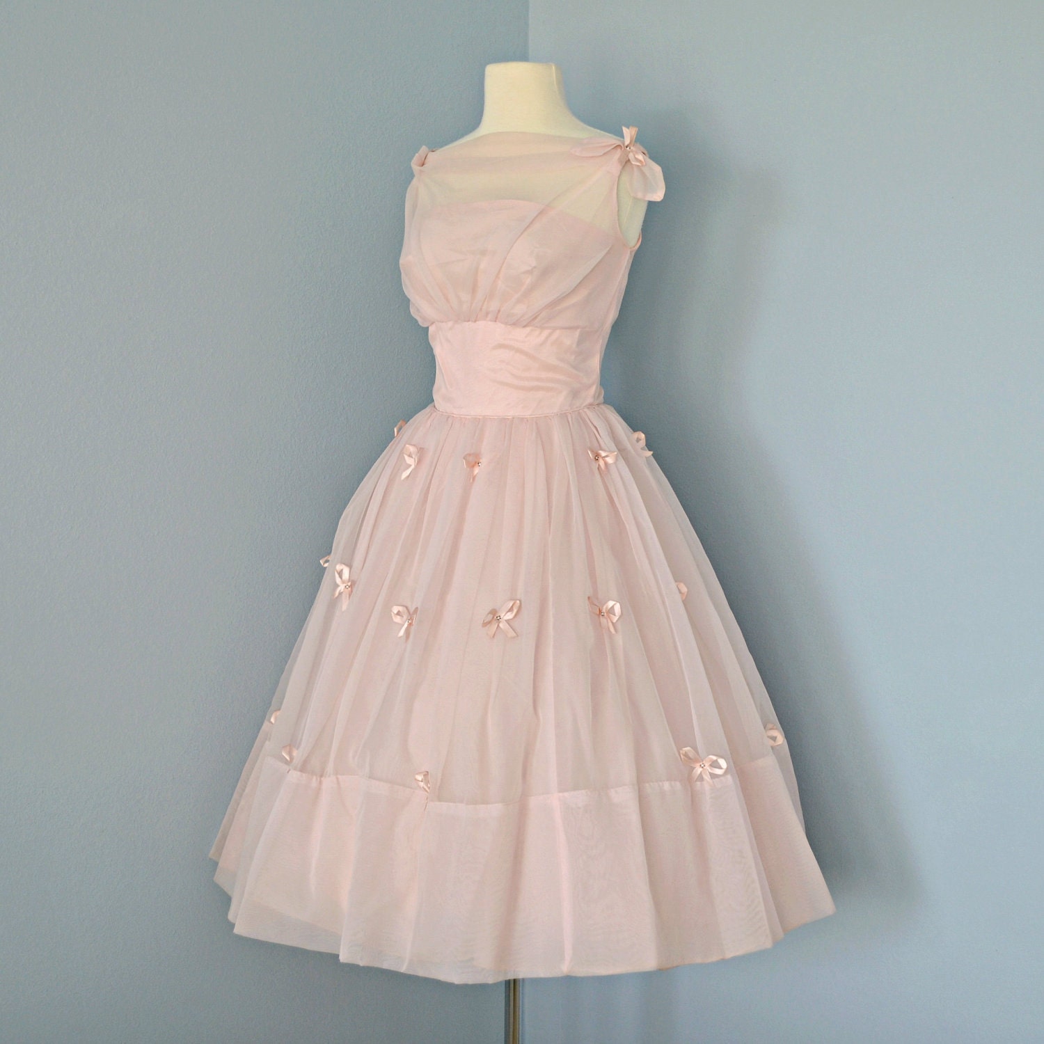 Vintage Pink Wedding Dress...Beautiful 1950's Pale Pink