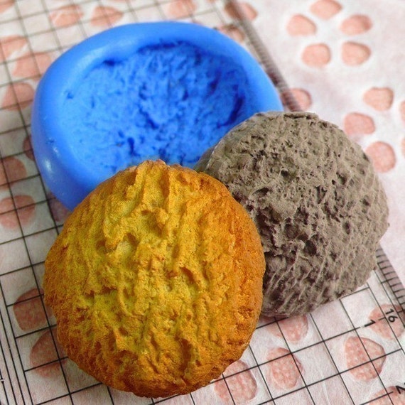 Butter Cookie Mold Round Biscuit 30mm Flexible by MiniatureSweet