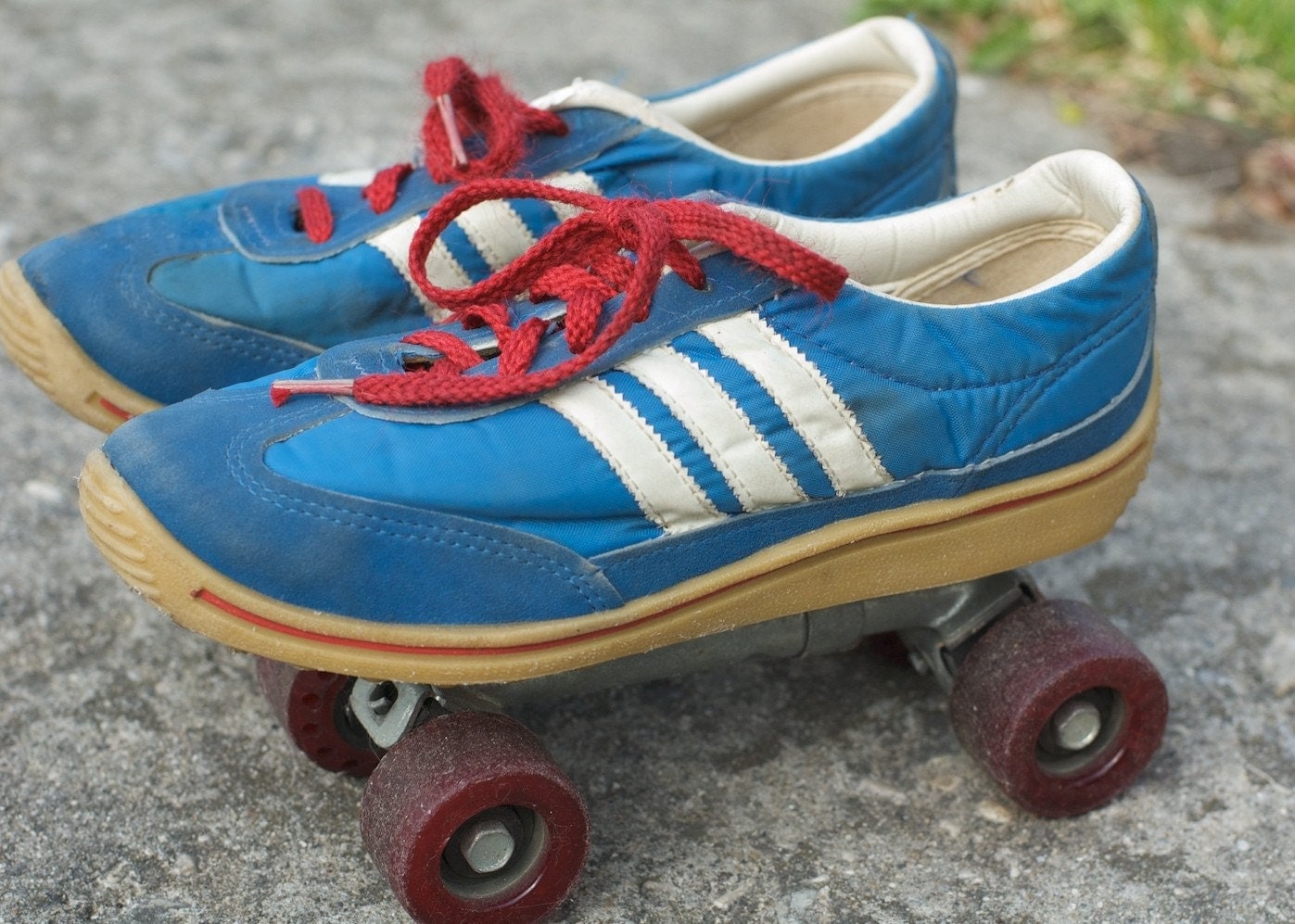 old roller skate shoes