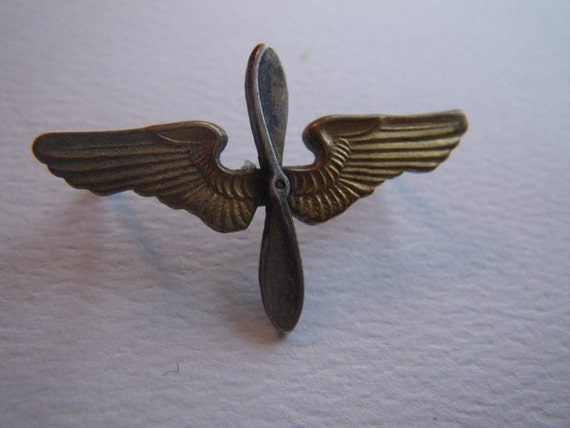 Vintage 1940s World War II Army Air Corps Lapel Pin by moxiekin