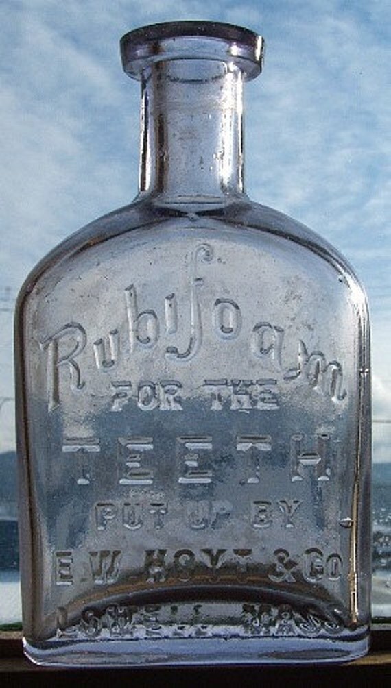 Original antique Rubifoam TOOTH POWDER DENTIFRICE hand blown