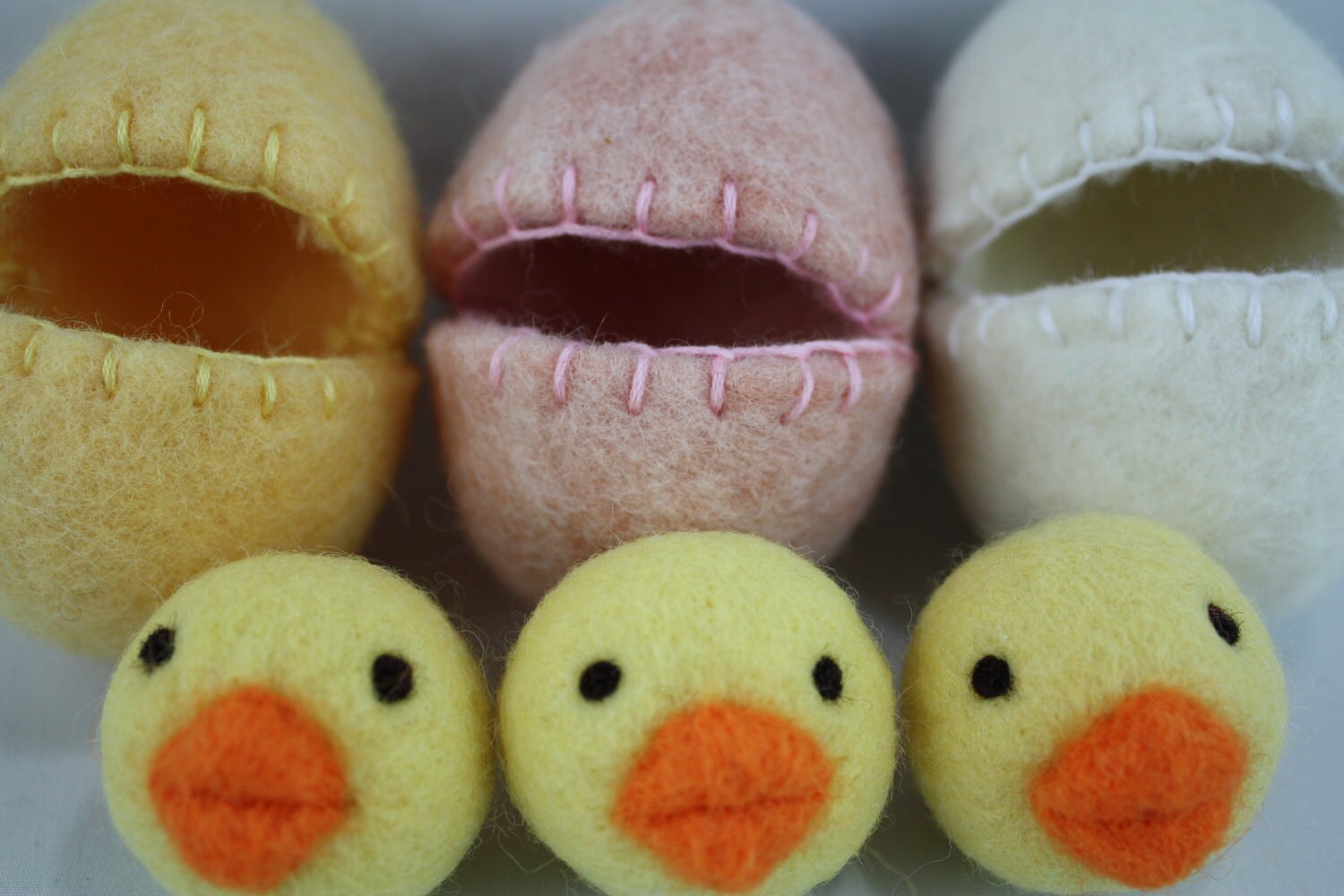 Felted wool eggs with chick of 3 large size eggs