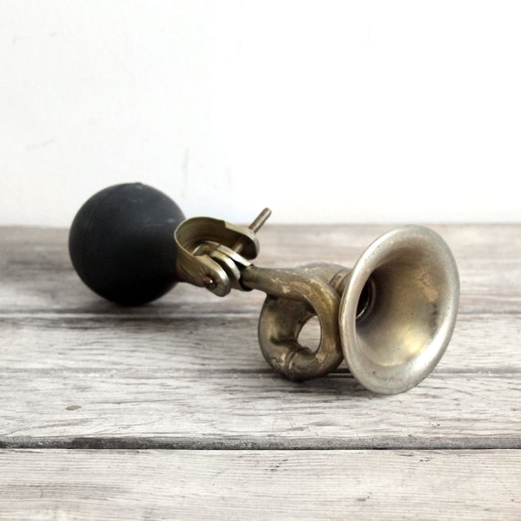 vintage bicycle horn