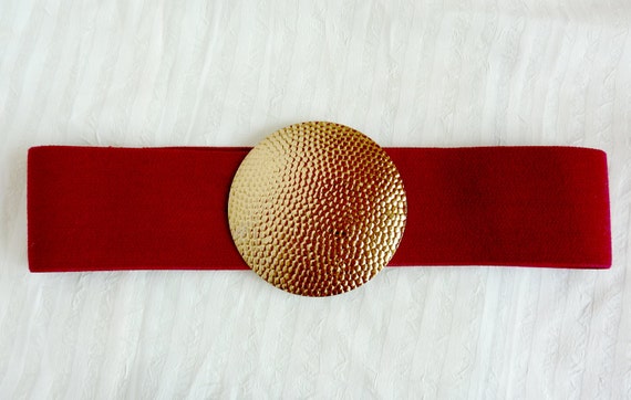 Vintage Red Elastic Belt Cinch Waist Small Gold Disk Buckle