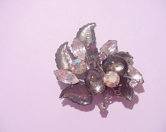 Vintage Rhinestone Brooch 12 - 45