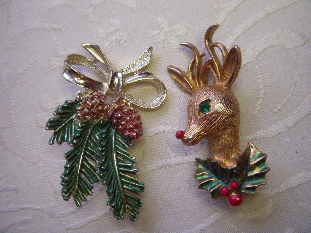 2 Vintage Christmas Brooch Pin Signed Gerry S Xmas Rudolph