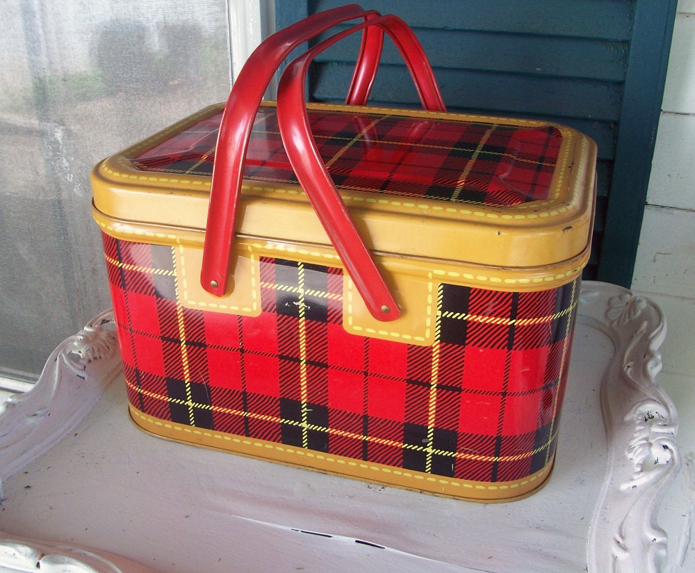 SALE Vintage TIN Picnic Basket SKOTCH Red Plaid Excellent