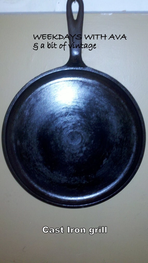 Vintage cast iron grill marked 8X by ClevelandVintageLLC on Etsy