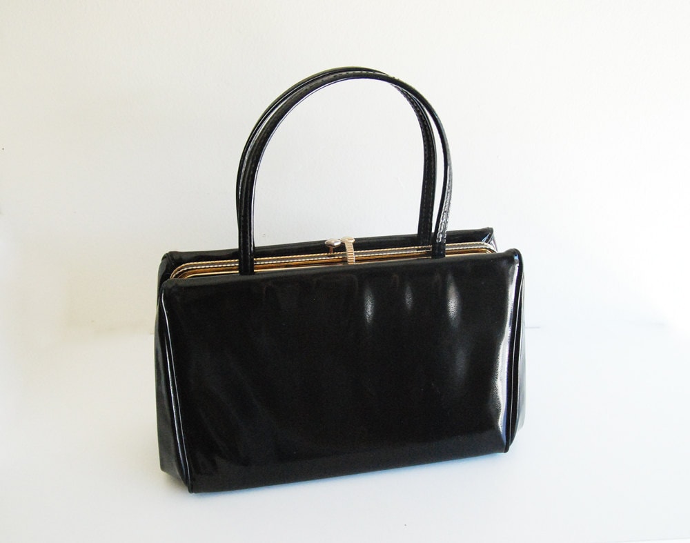 Vintage Black Patent Leather Purse With Gorgeous Gold Snap
