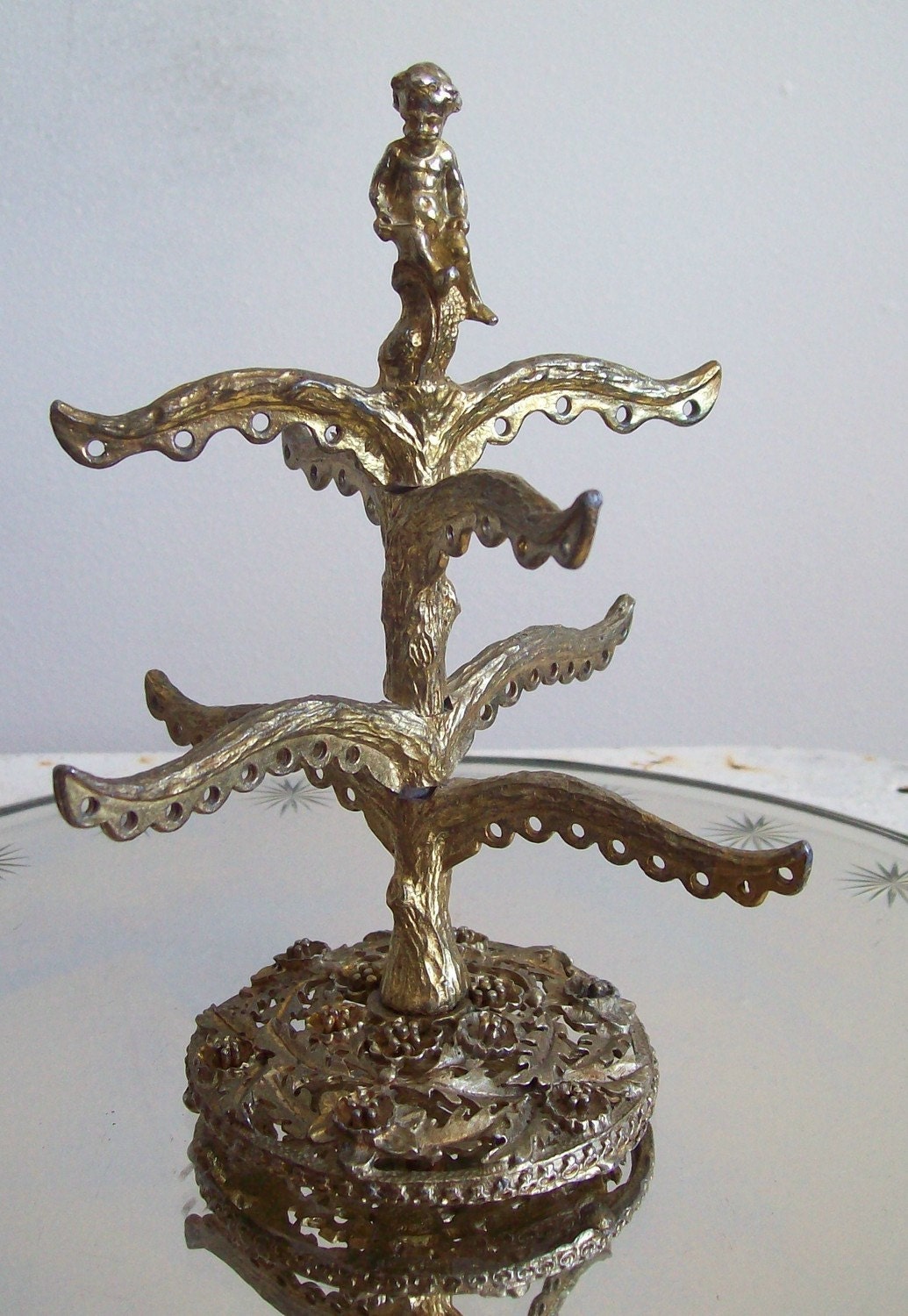 Vintage metal earring tree holder display by MattiesMenagerie