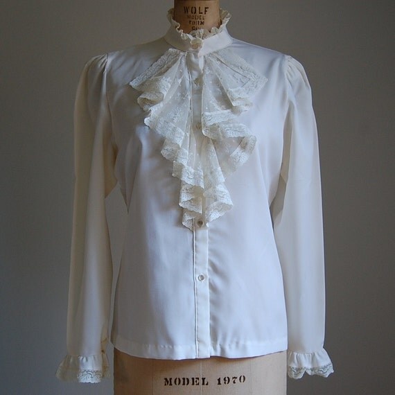 1970s LACE BIB neo Victorian poet blouse M