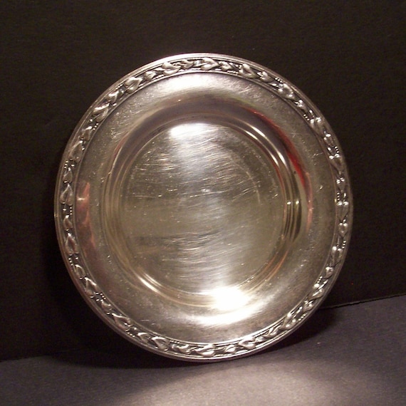 Vintage Silverplate Plate Wm Rogers Meadowbrook Pattern