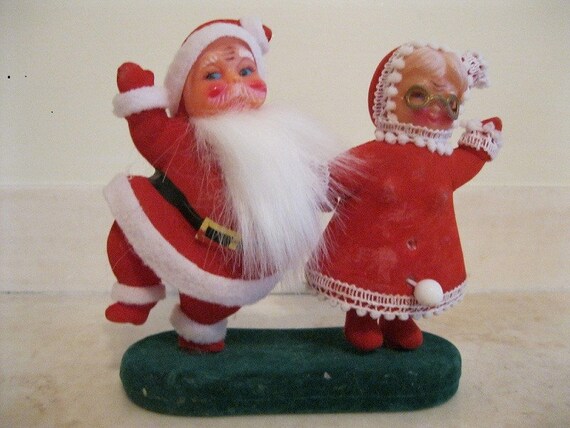 vintage flocked santa and mrs claus by junqueandstuffe on vintage flocked santa and mrs claus by junqueandstuffe on