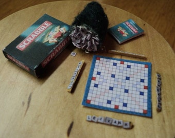 DOLLS HOUSE MINIATURES - 1/12th Scrabble