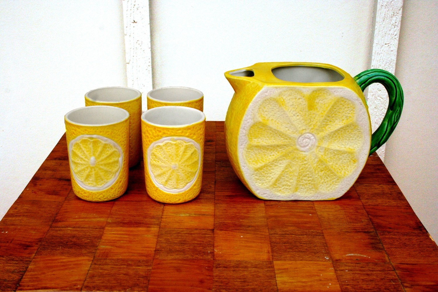 vintage lemonade pitcher and glasses by midstatevintage on Etsy
