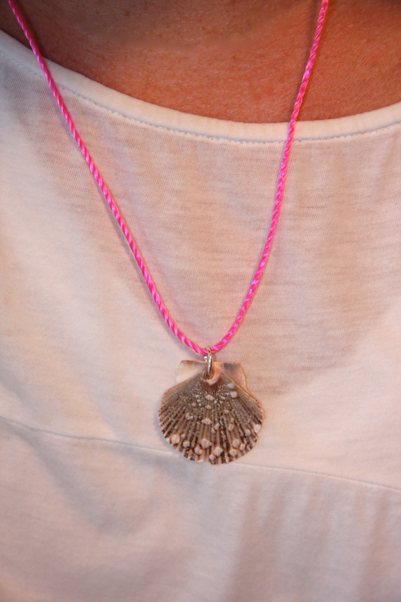 Items similar to Simple Shell Necklace - Make A Wish ...