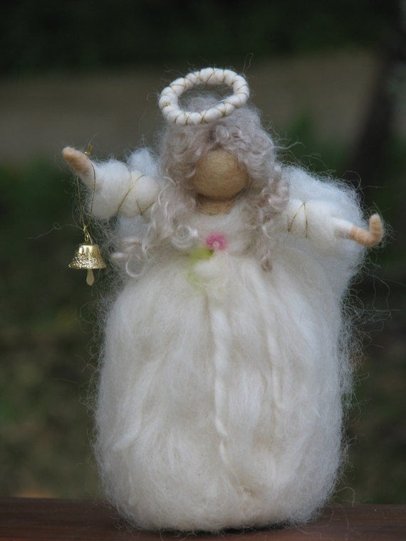 Needle felted Christmas angel by Made4uByMagic on Etsy