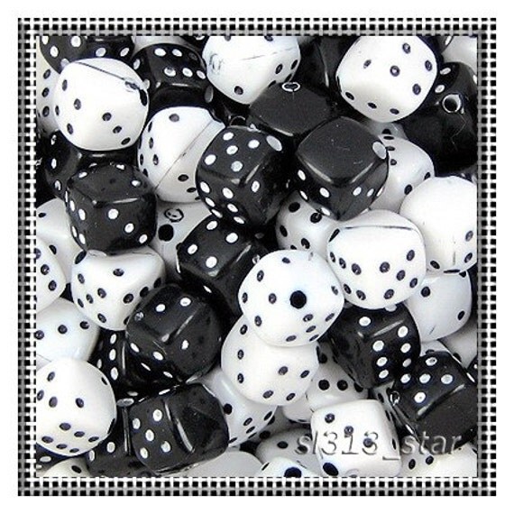 50pcs of Acrylic Dice Beads Black / White by sl313star on Etsy
