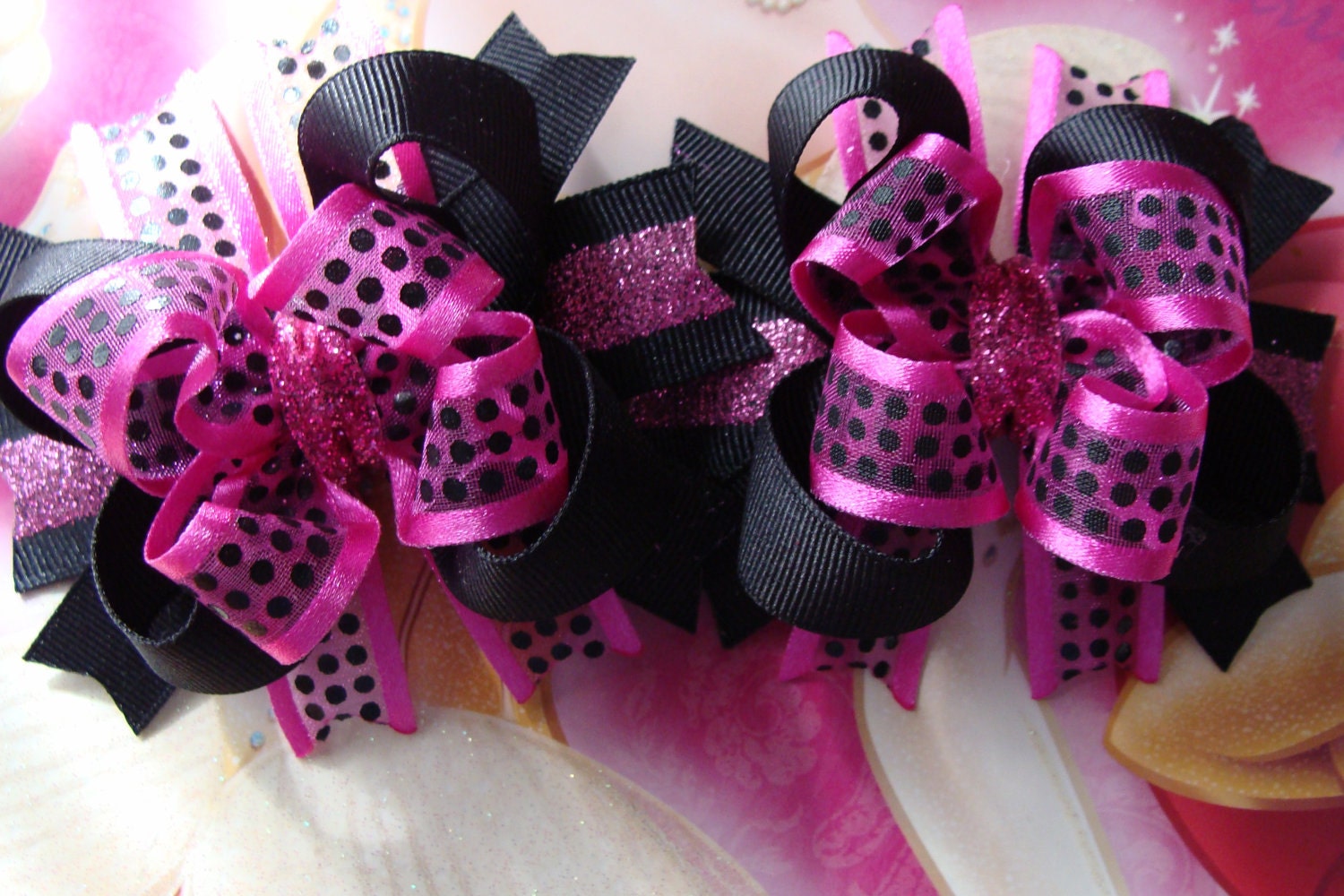 Items similar to Pink and Black Boutique Loopy Hair Bow Large hair bow ...