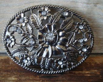 Vintage Buckle With Rhinestones