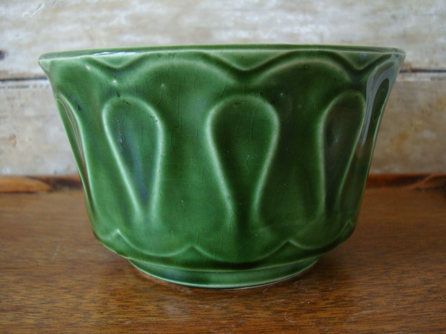 Vintage McCoy Floraline USA 506 Pottery Bowl Green