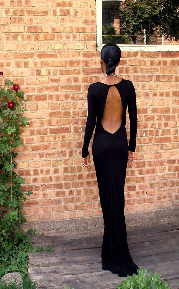 black long sleeve backless gown