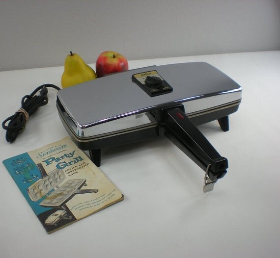 Sunbeam Party Grill Model 870 1960s Electric Sandwich