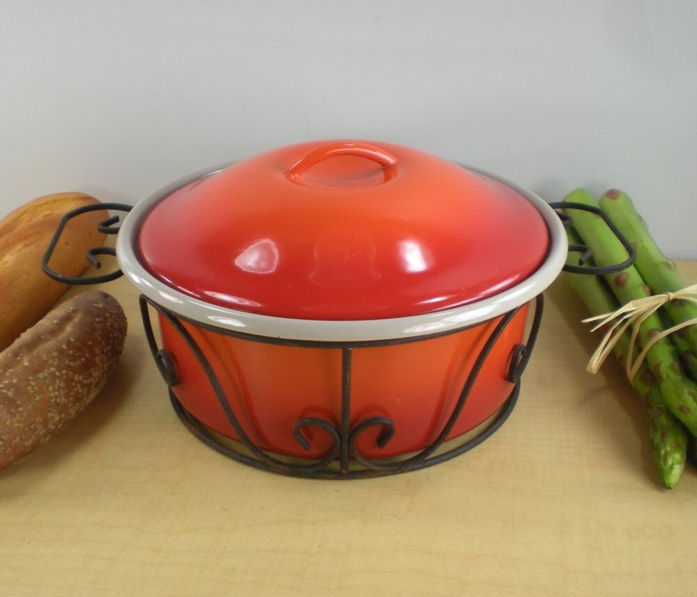 Flame Orange Enamelware Enamel Casserole Wrought by oldetymestore