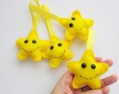 Felt Happy Stars, Set of 4 Eco-Friendly Christmas ornament, gift party favor, Kids happy face star A130 Il_170x135
