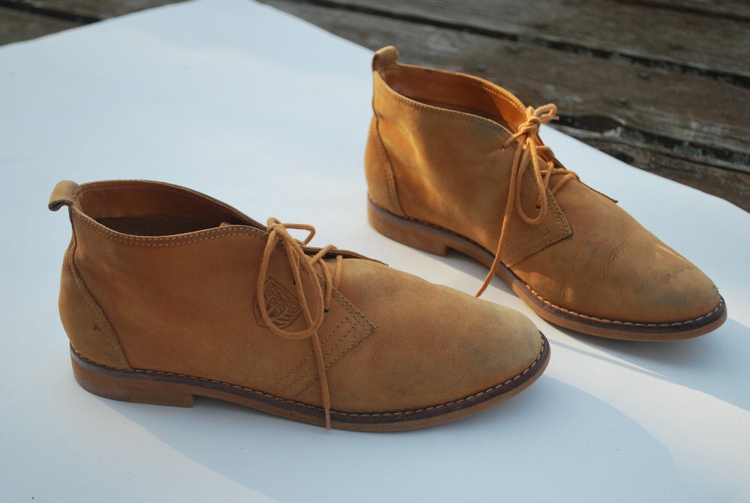 Camel Sueded leather chukka boots .vintage ankle boots