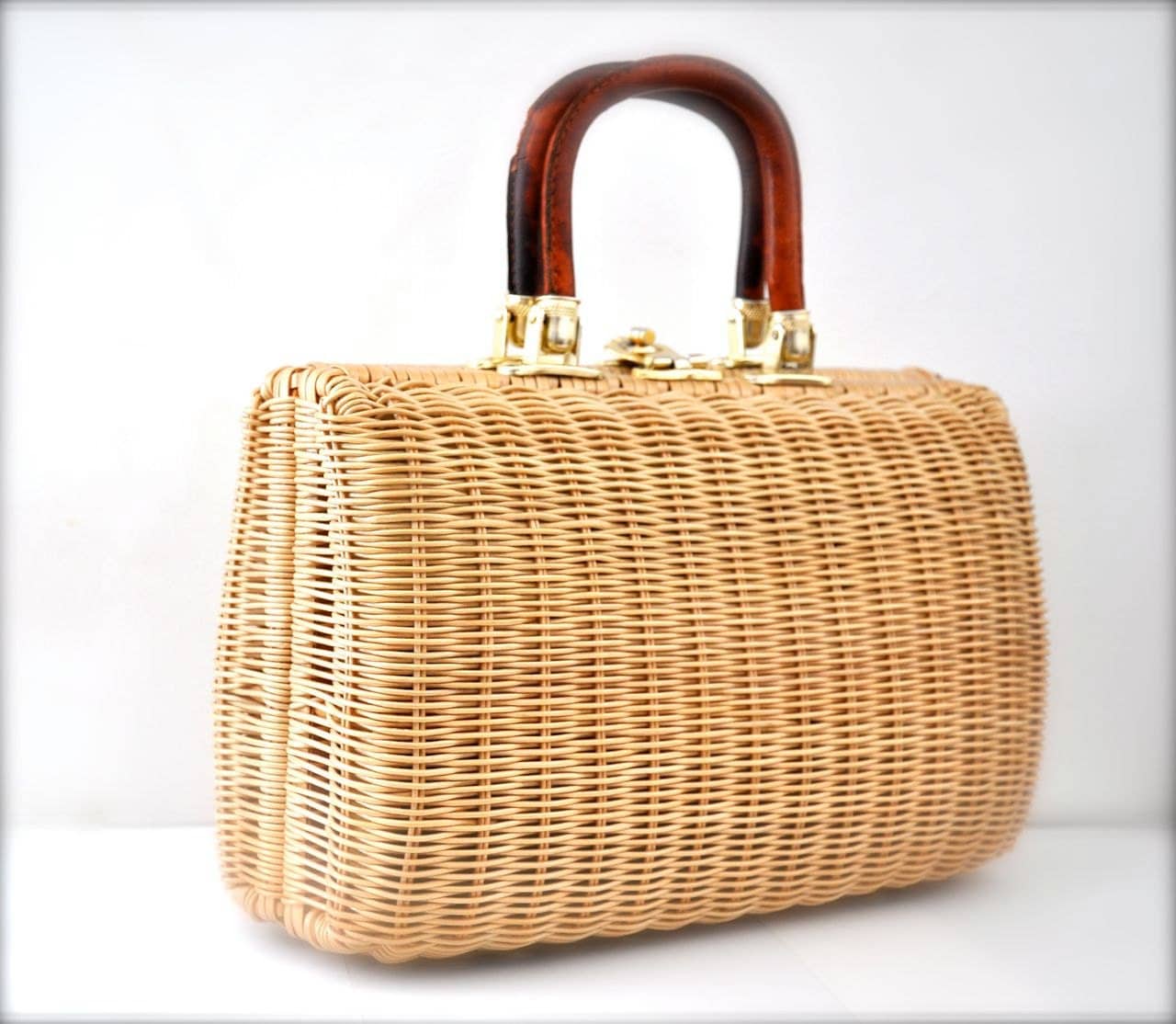 Vintage Straw Handbag 79