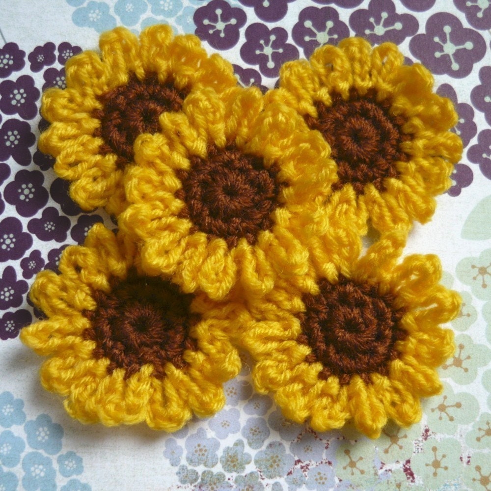 10pcs Crochet Sunflower Appliques made to order by appliquefarm