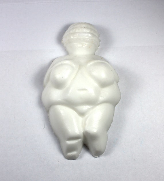 fertility symbol venus of willendorf similar pagan, fertility   to Vegan Items Venus history, of Willendorf