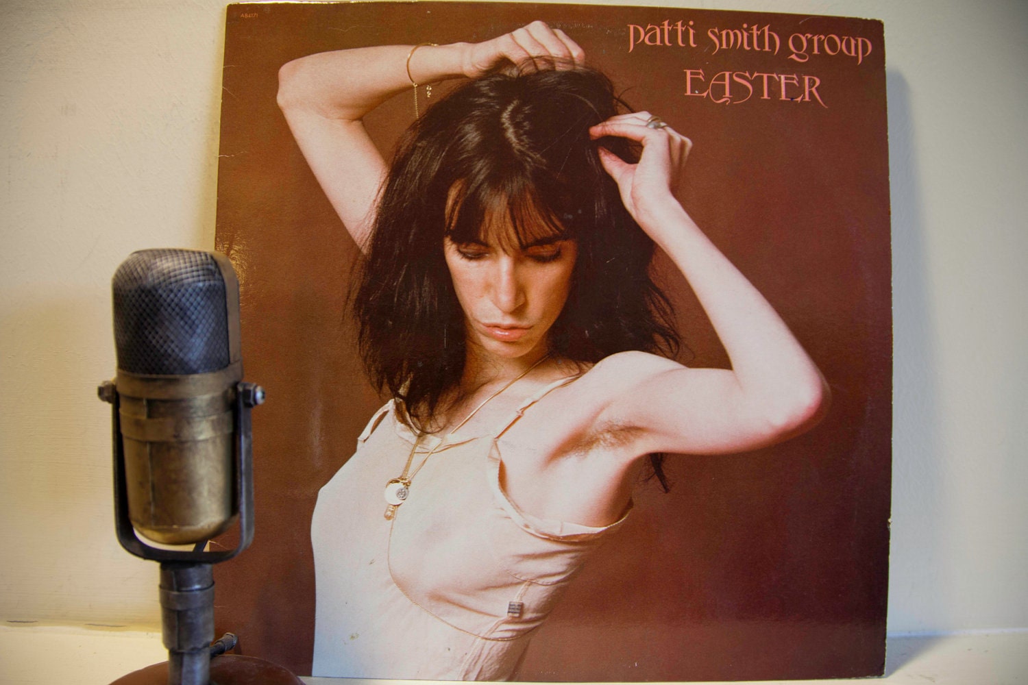 Patti Smith Vinyl Record Album 1970s Rock Easter by DropTheNeedle