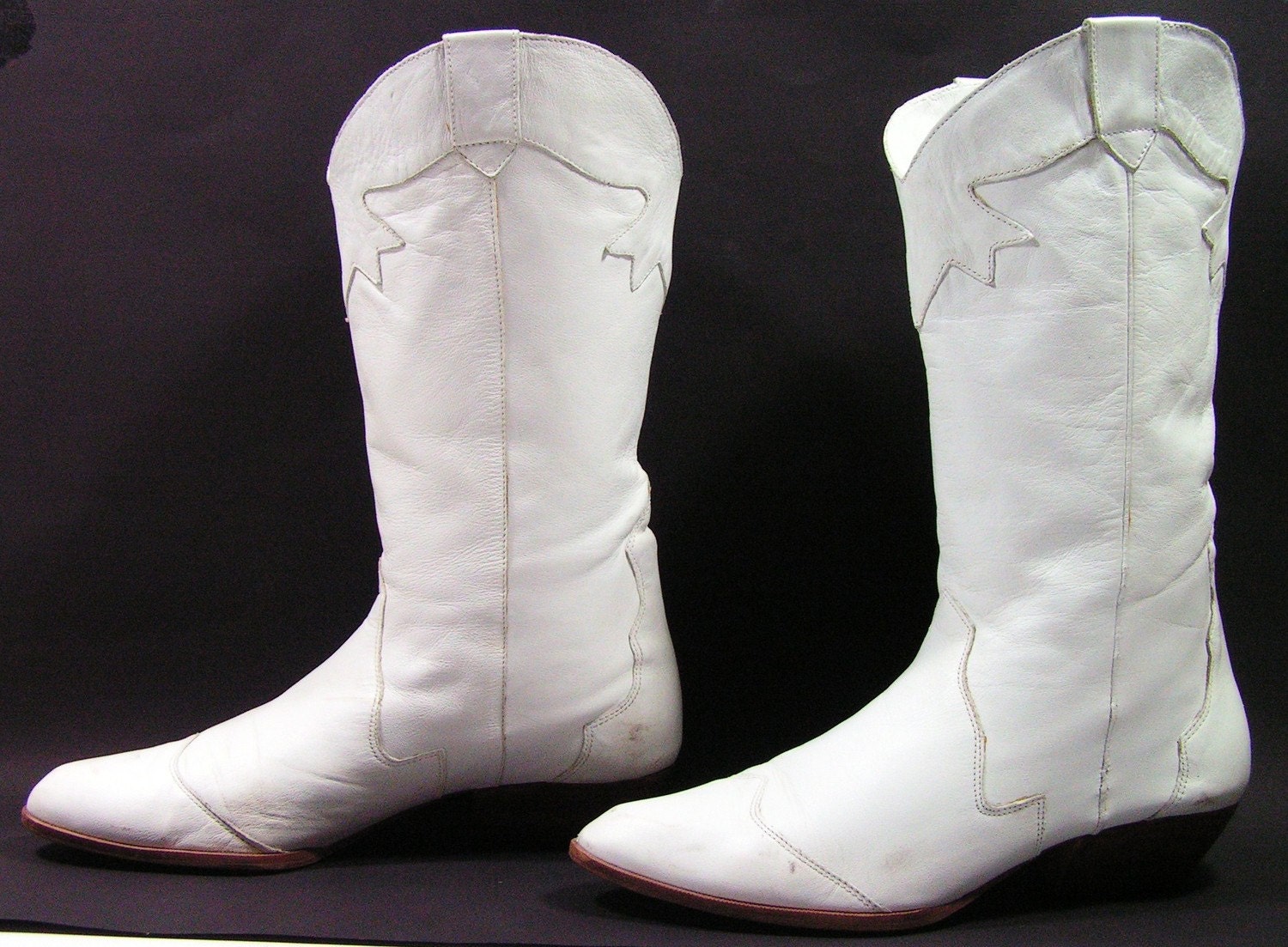 white womens cowgirl boots