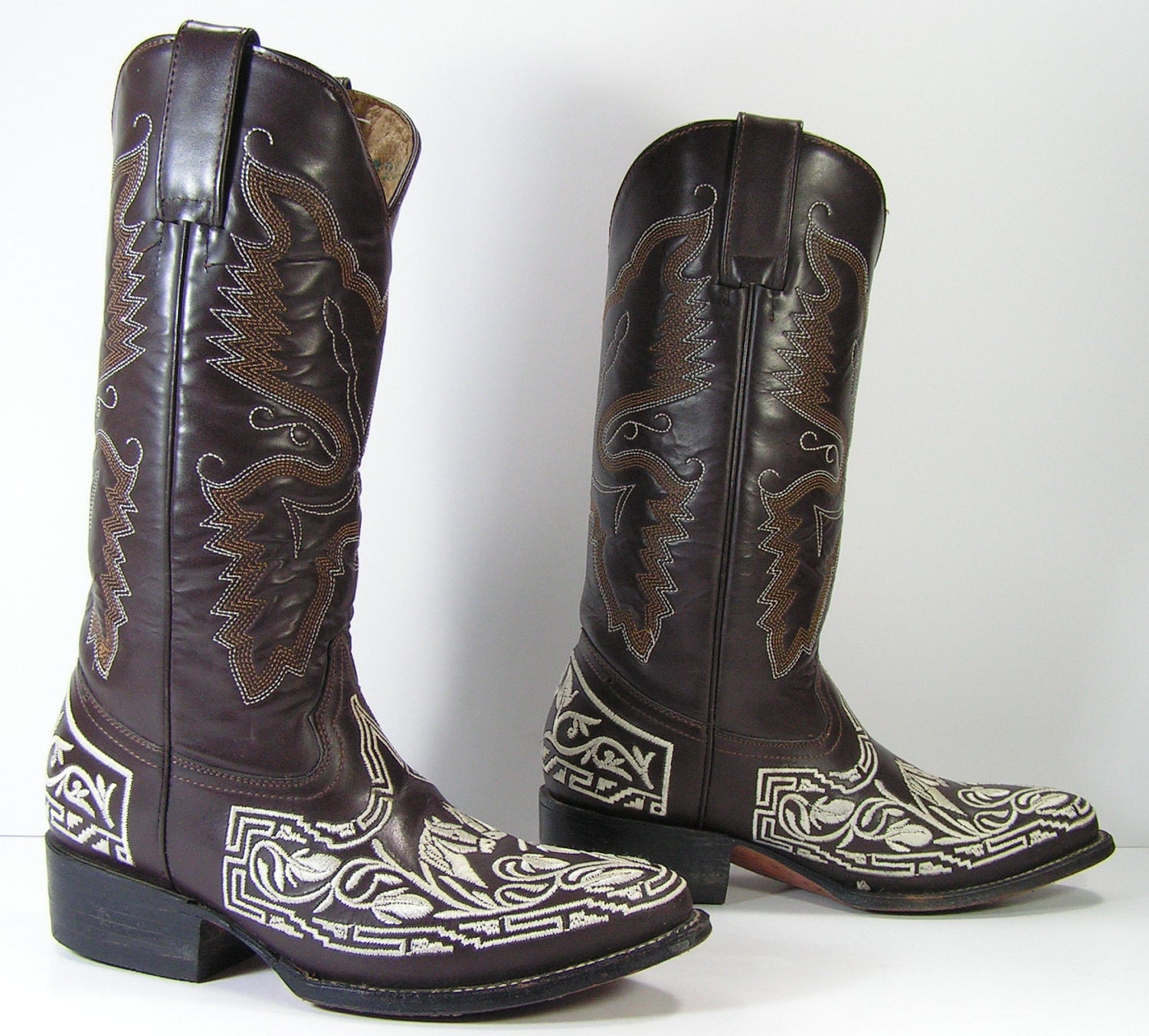 women's vintage cowboy boots