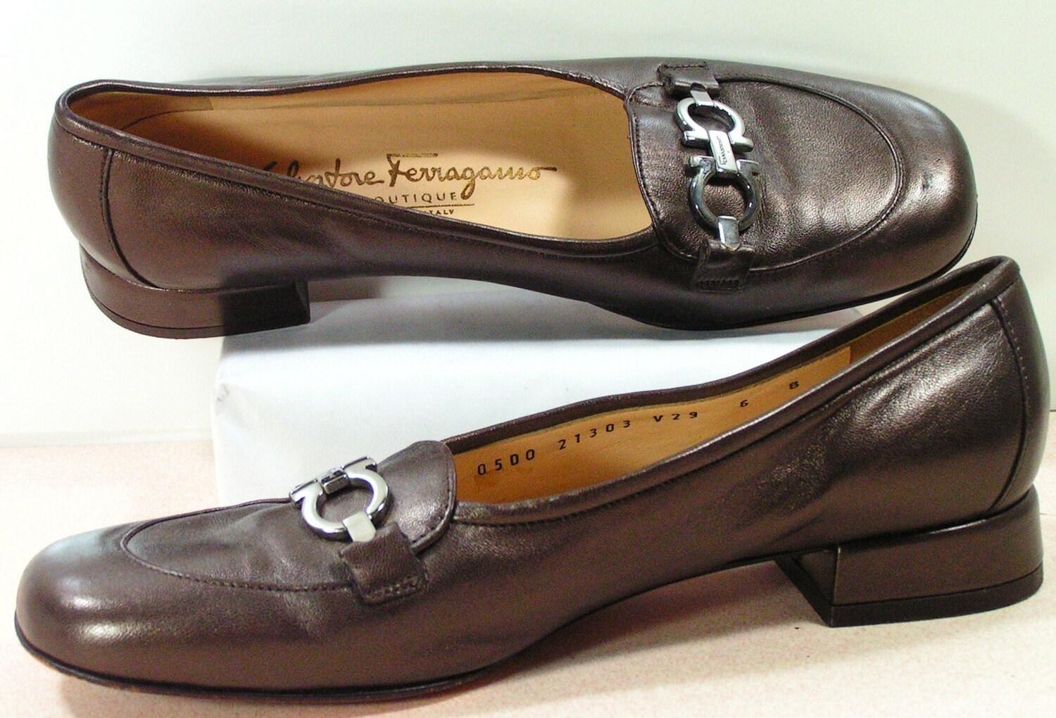 ferragamo women's leather loafers
