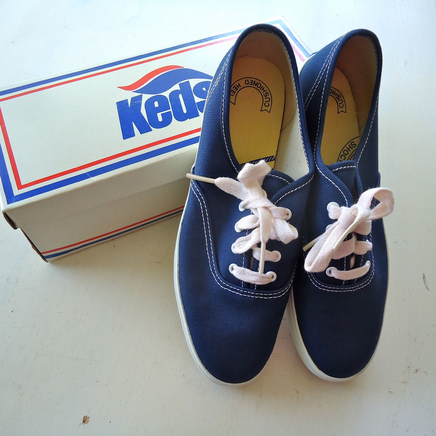 vintage keds shoes size 67 deadstock