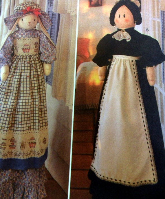 Simplicity 8177 Maid and Bunny Vacuum Cleaner Covers