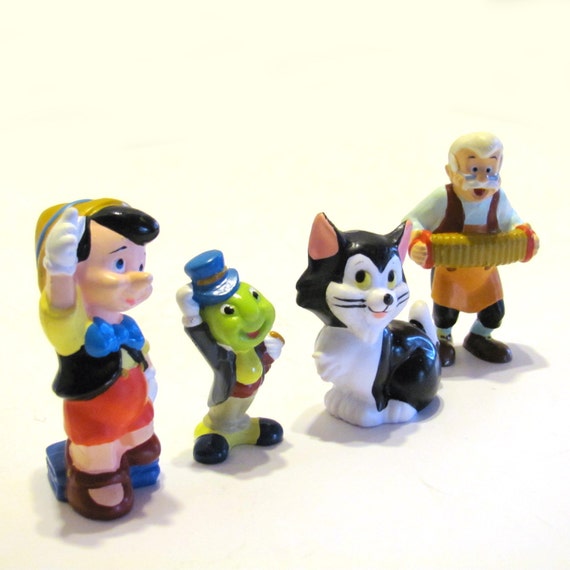 disney characters plastic figurines