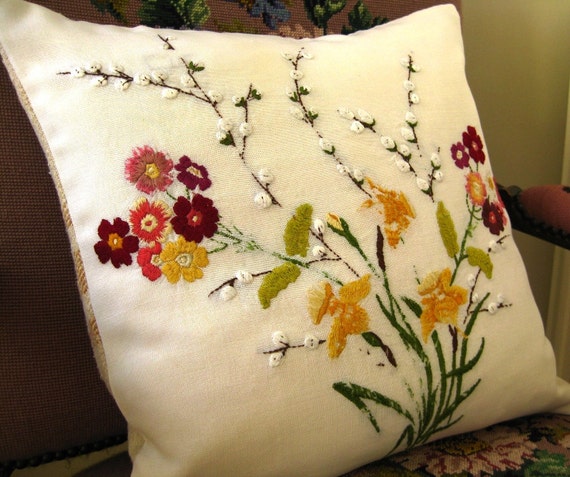 cover hand work pillow Back. Pillow Floral Cushion Embroidered Cover. Burlap Hand