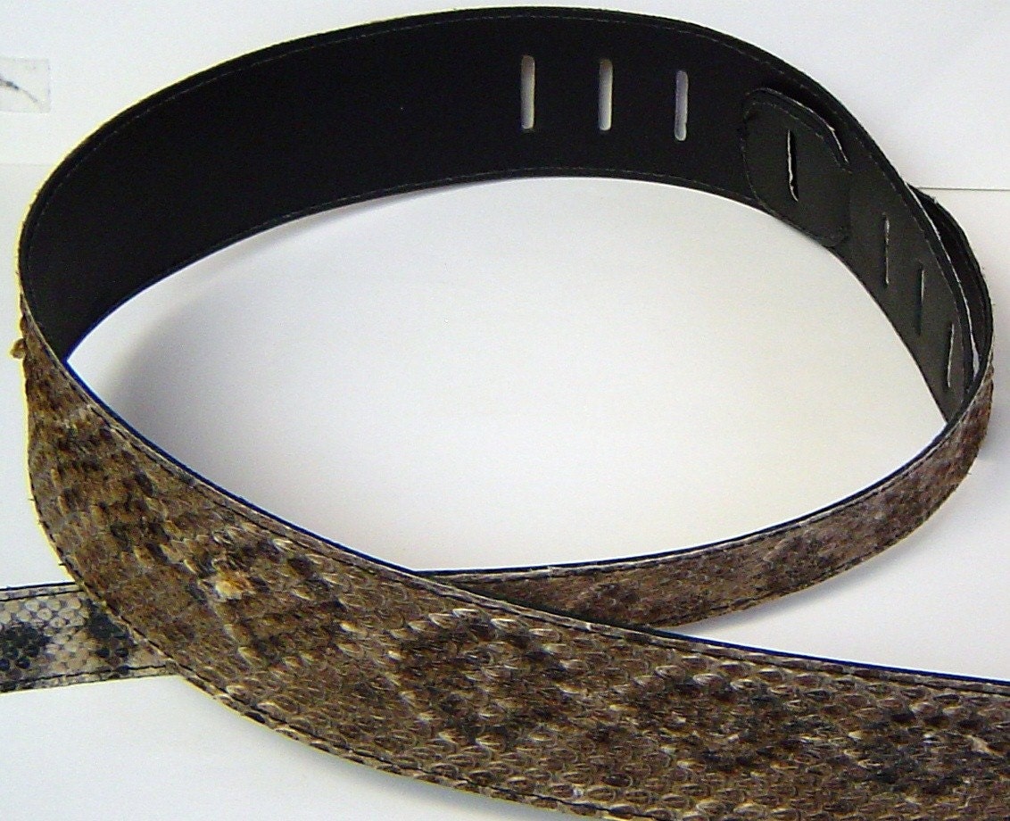 GENUINE DIAMONDBACK RATTLESNAKE GUITAR STRAP