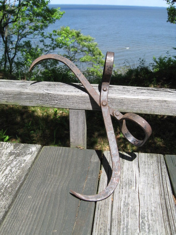 Vintage Ice Tongs Rustic Primitive Rusty Shabby Wall Garden