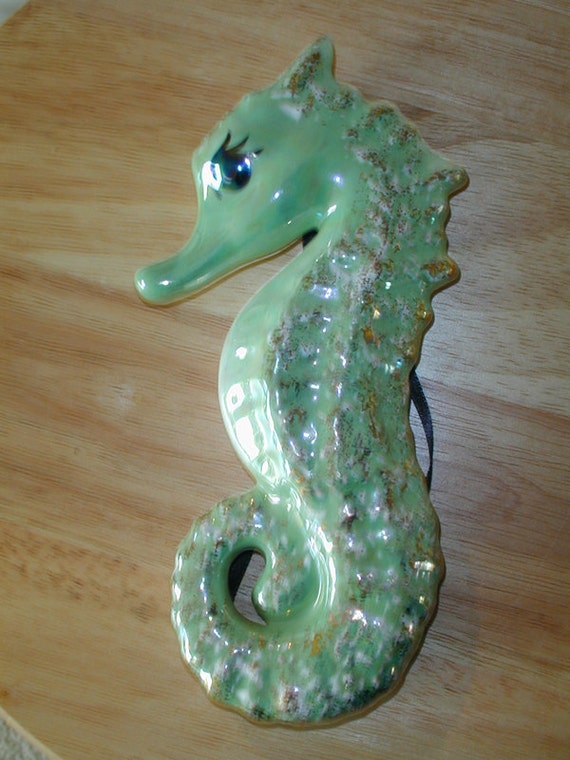 1950s Ceramic Seahorse Wall Pocket Irresistible Speckle