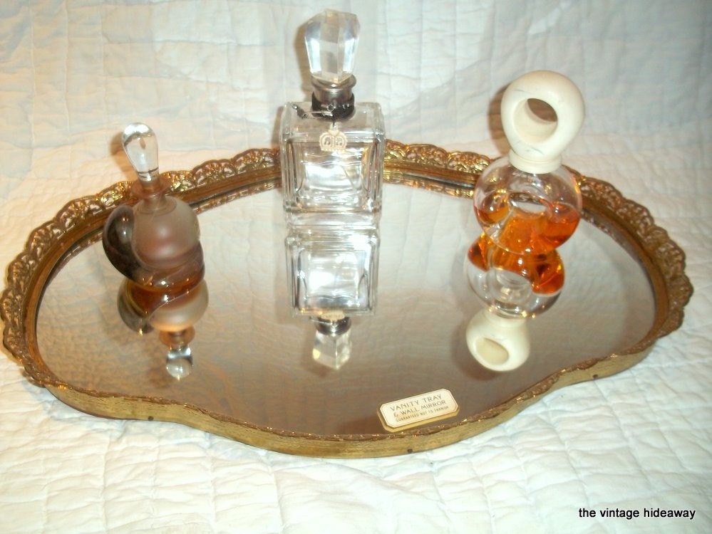 LARGE VINTAGE GOLD PERFUME TRAY GOLD VANITY by thevintagehideaway